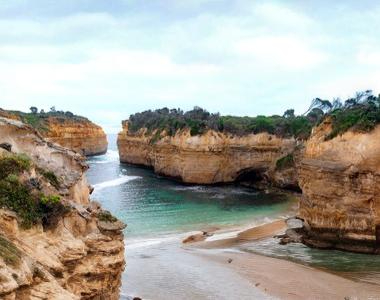 Great Ocean Road Reverse Tour with Lunch