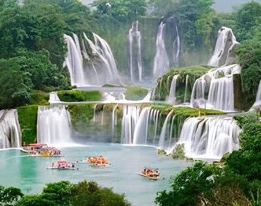 15-Day Scenic Vietnam with Sapa Extension